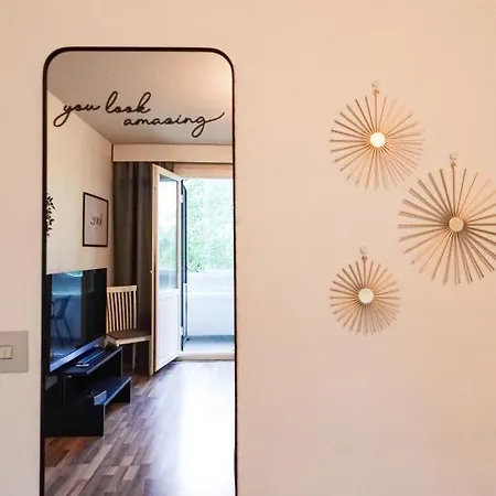Cozy 2br Retreat W Balcony Serene * Vantaa