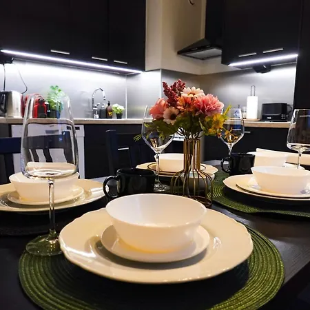 Apartment Cozy 2br Retreat W Balcony Serene Vantaa